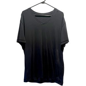 XL Gently Used Lululemon V Neck T-Shirt
